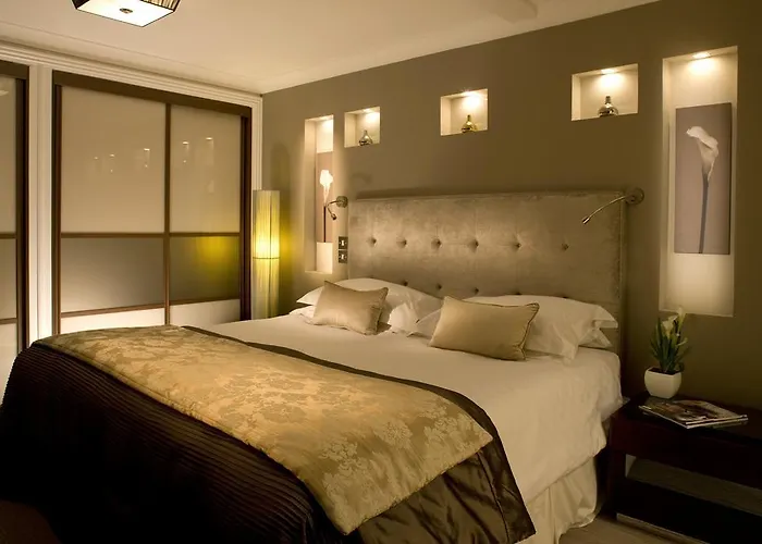 Beaufort House - Knightsbridge